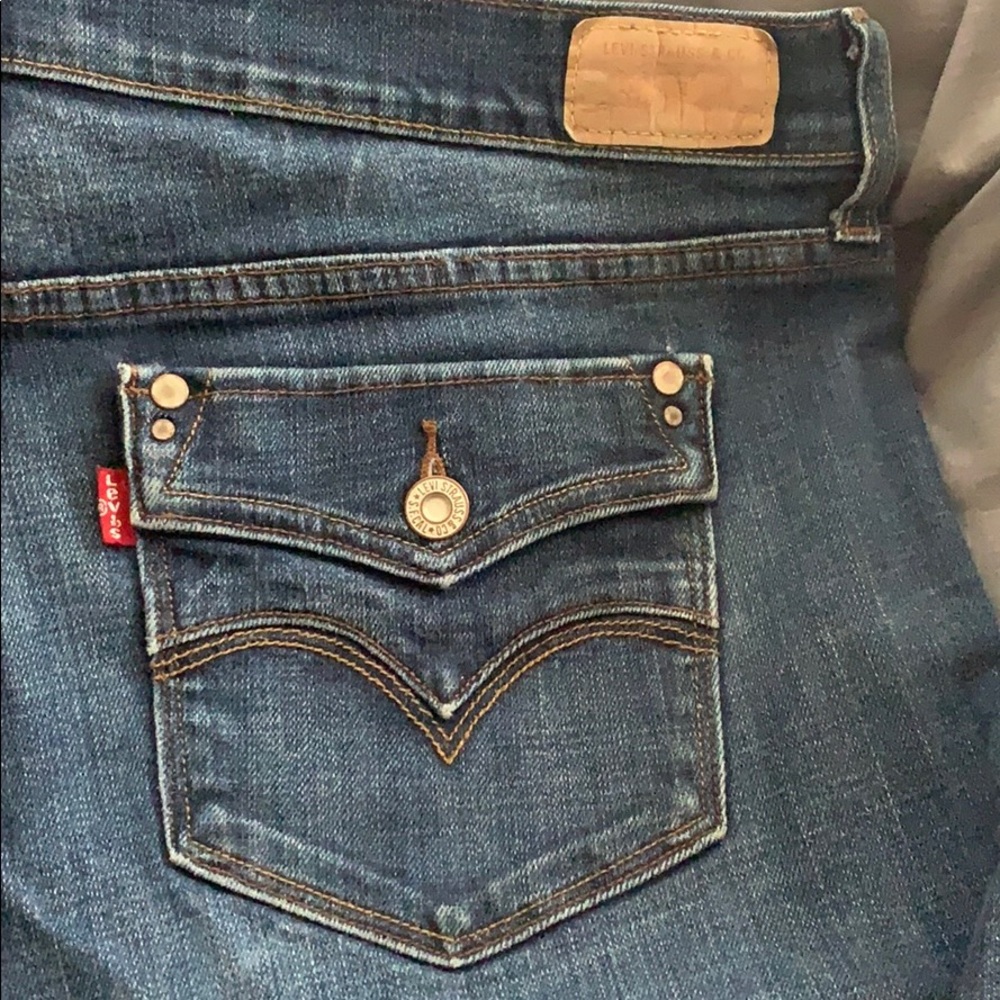 Authentic Levi’s Jeans - image 4